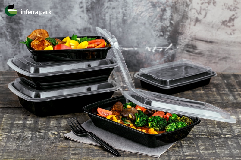 Take-out food containers with lid and sauce cups